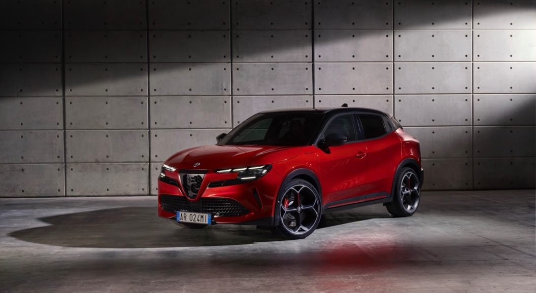 Новый Alfa Romeo Milano станет первым электрокаром бренда