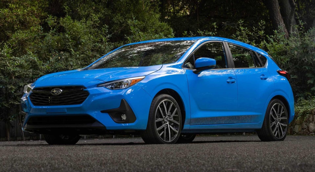 Новое поколение Subaru Impreza лишилось механической коробки передач