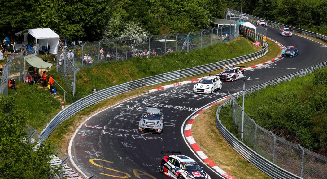 На Нюрбургирнг больше не будут пускать медленные автомобили