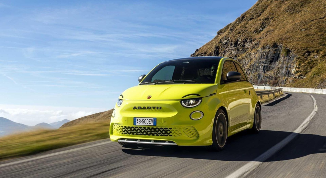 Abarth рассекретил свой первый в истории электрокар