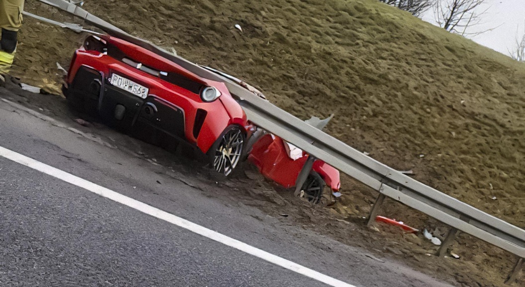В Польше разбили спорткар Ferrari за 25 млн рублей