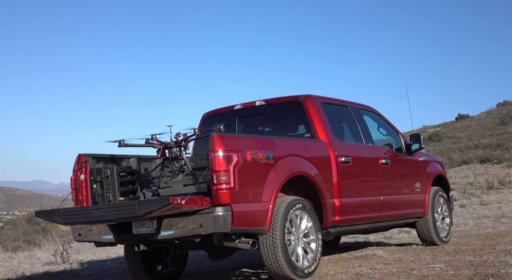 Ford разработал дрон, помогающий ездить по тяжёлому бездорожью