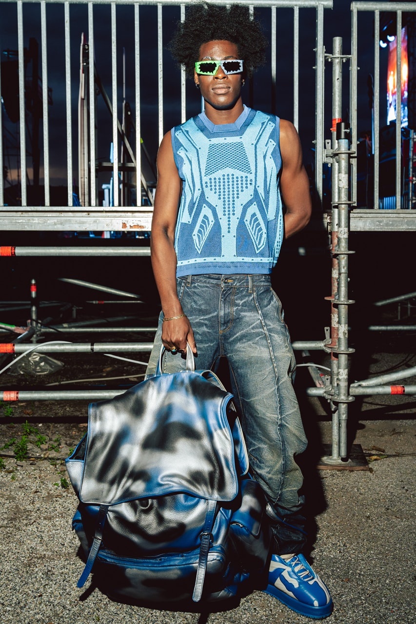 https---hypebeast.com-image-2024-06-18-PDF_HOLYMOTOR_SS25_Look-16 https---hypebeast.com-image-2024-06-18-PDF_HOLYMOTOR_SS25_Look-16