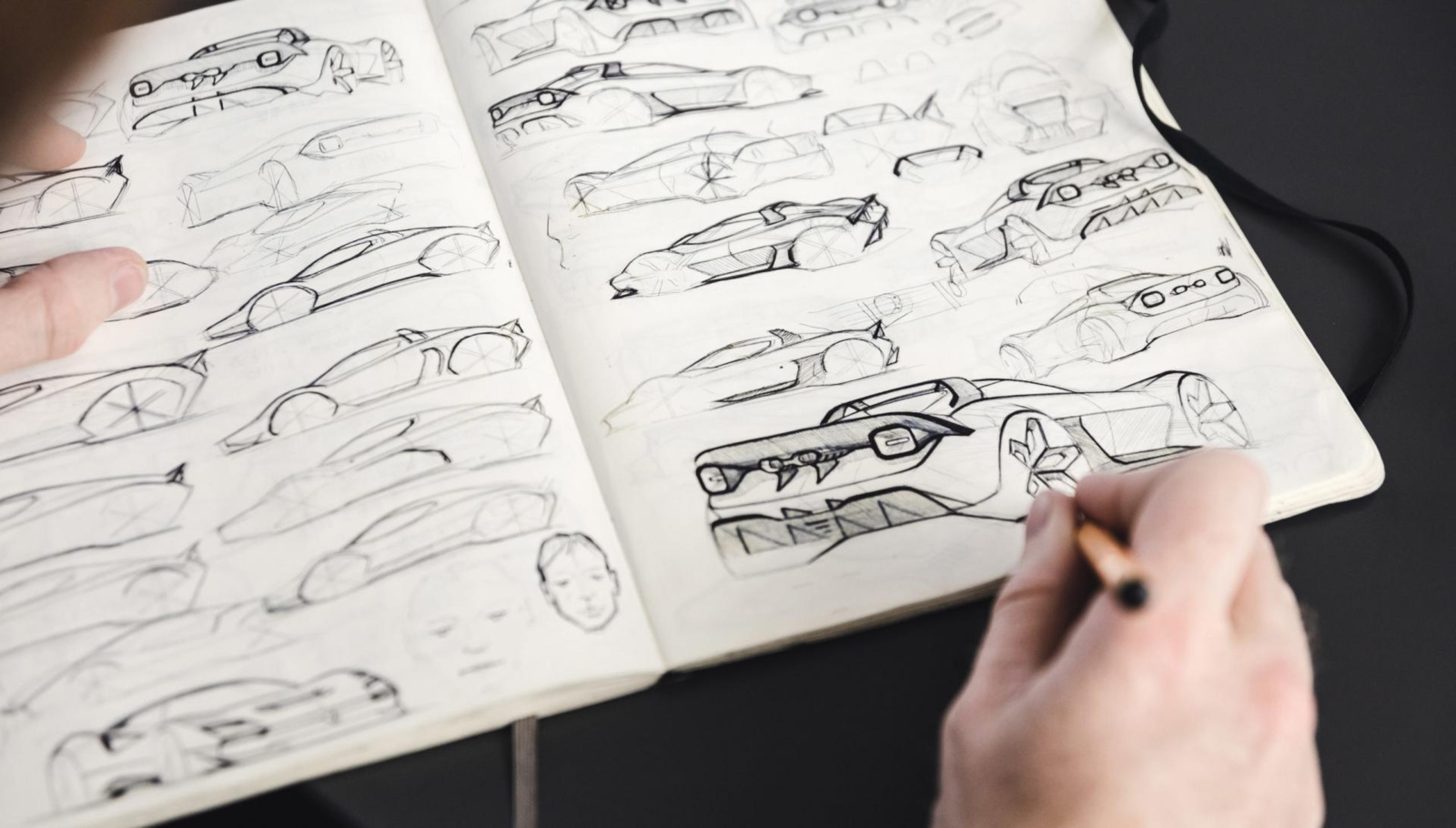 gavkmwrl_63a9c7e0c266f_2_kiska_apg-1_ideation_car_sketches_landscape-scaled.jpg