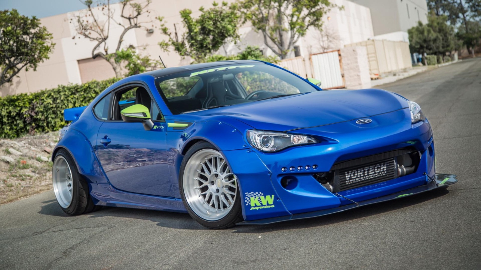 vexjmuli_5de0e67dc5495_subaru-brz-vortech-nitto.jpg