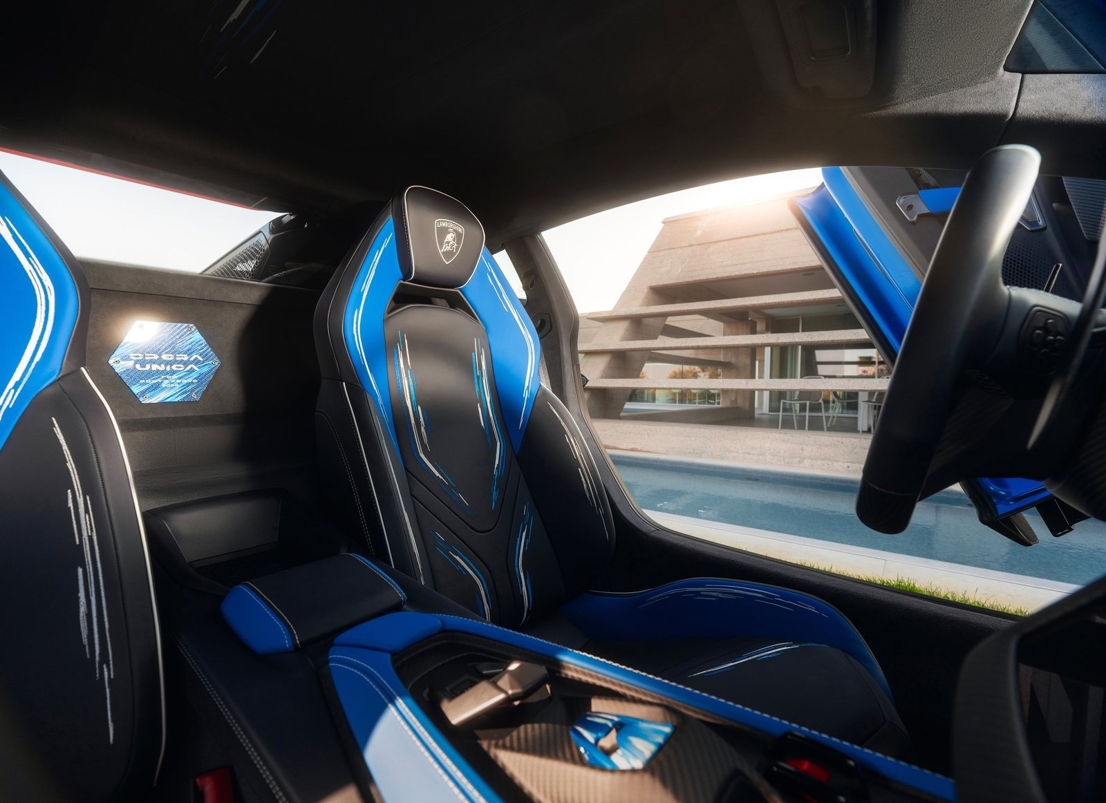 Lamborghini-Revuelto_Opera_Unica-2024-1600-11 Lamborghini-Revuelto_Opera_Unica-2024-1600-11