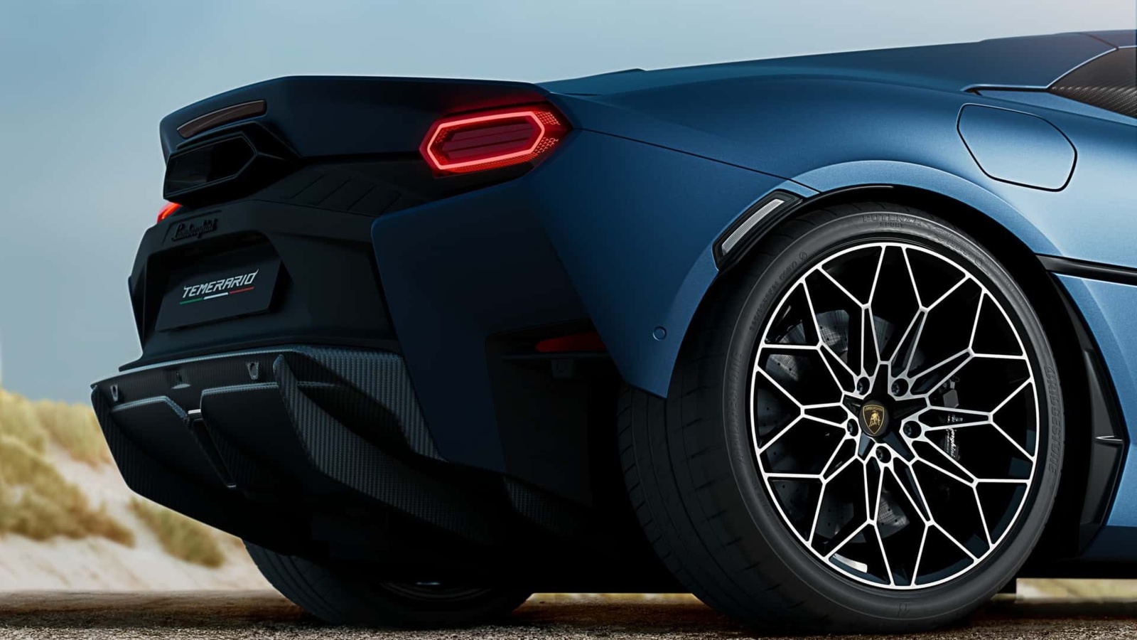 lamborghini-temerario-9 lamborghini-temerario-9