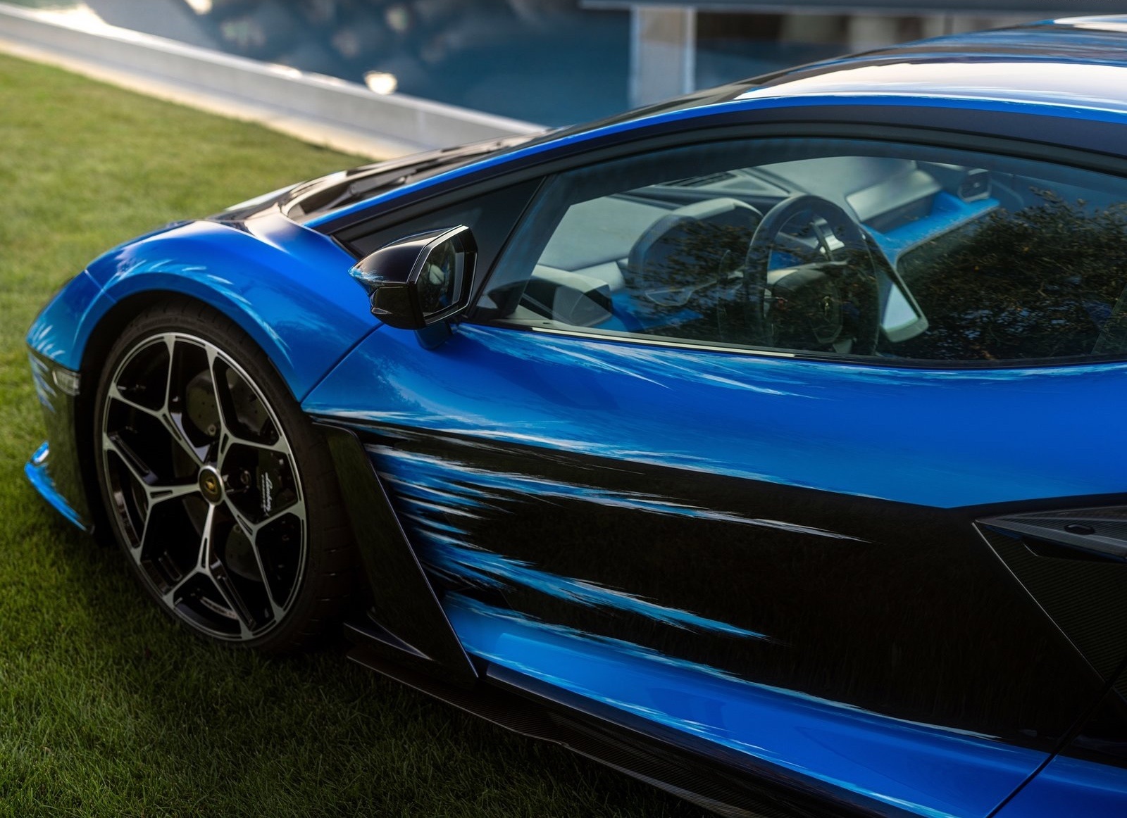 Lamborghini-Revuelto_Opera_Unica-2024-1600-17 Lamborghini-Revuelto_Opera_Unica-2024-1600-17