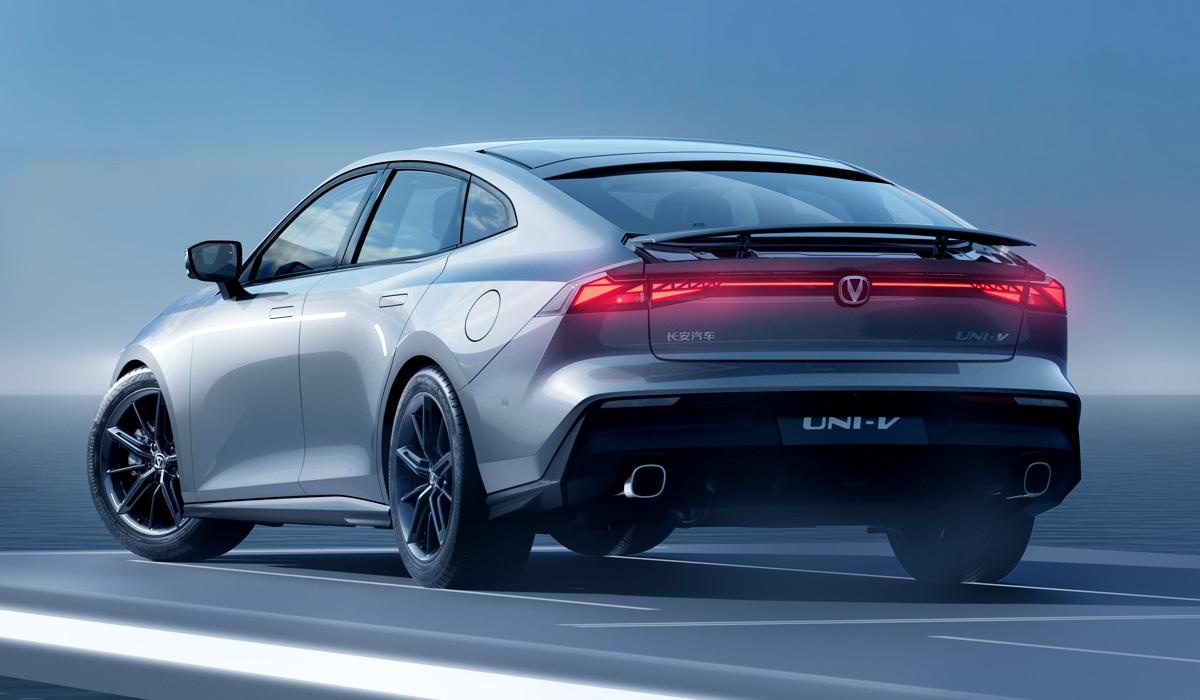 voafhrym_63adcf414a165_changan-uni-v2.jpg