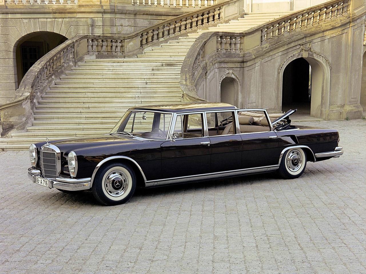 bauyledf_5cbd7a96624c7_1965_mercedes-benz_s600_pullman_landaulet_-_w100_.jpg
