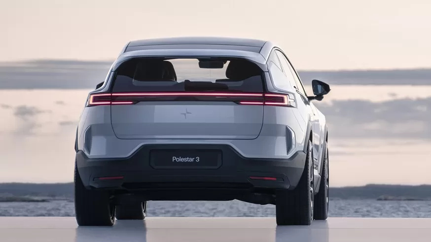 lfhugnti_6335ce4a92da7_660164-20220928-the-suv-for-the-electric-age-polestar-3-premieres-on-12-october.jpg