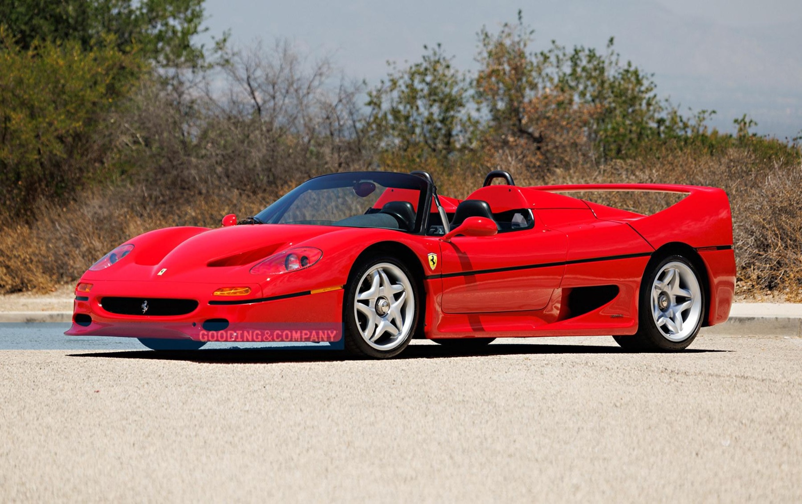 uohlyswz_62f6432e0c8ef_1995_ferrari_f50_21_ggh9ue.jpeg