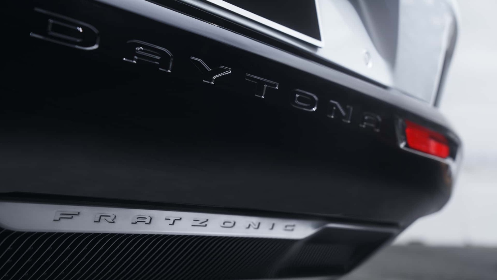 2024-dodge-charger-daytona-11 2024-dodge-charger-daytona-11