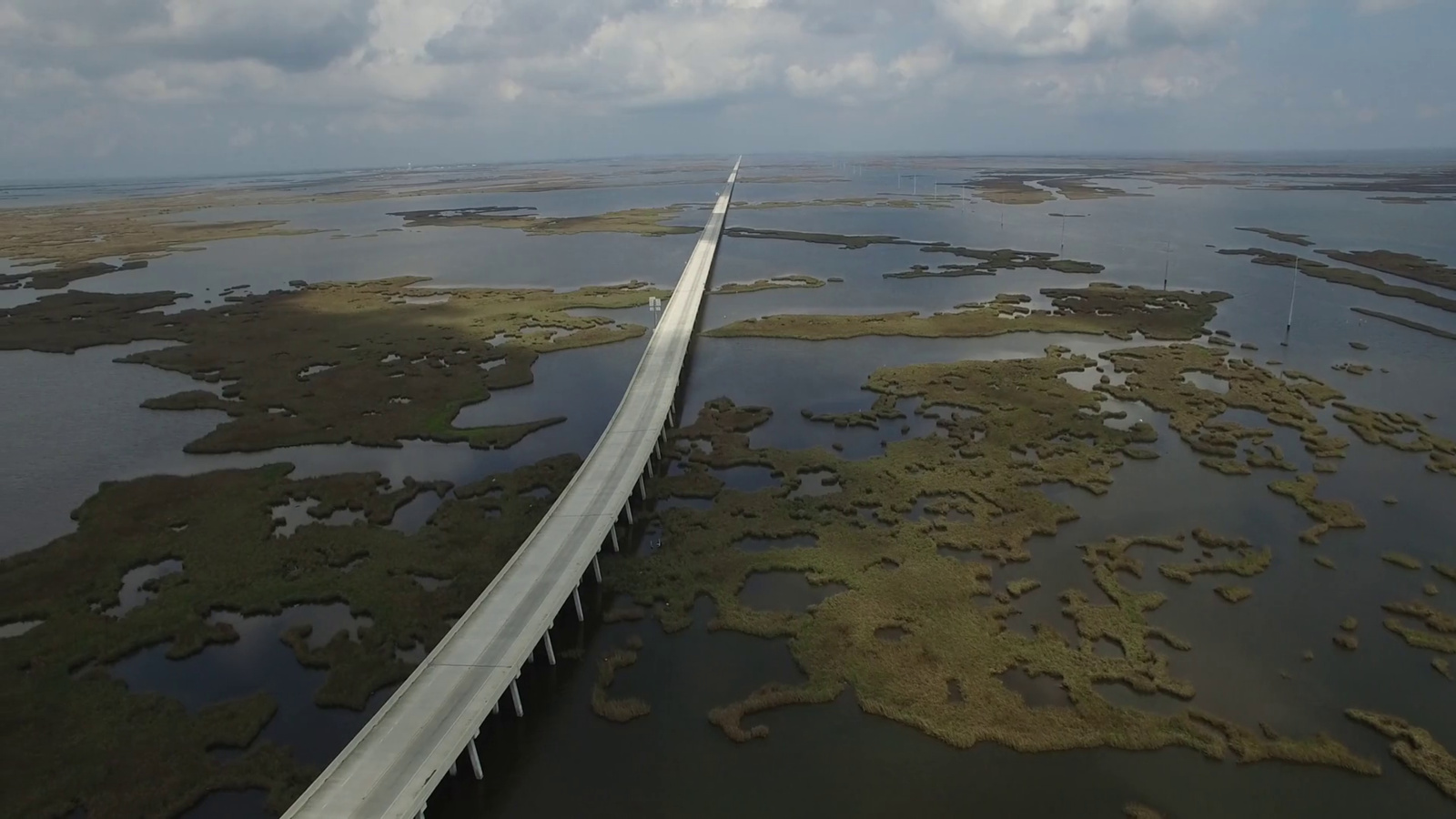 espcagbv_5ddb70fd75d6f_lake-pontchartrain-causeway.png