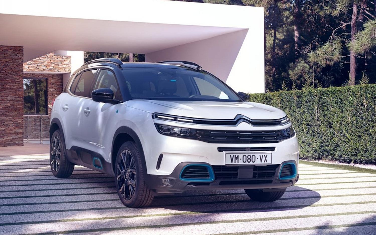 icompzhg_622f12d353c83_45-angle-front-citroen-c5-aircross-hybrid-2020_1.jpg