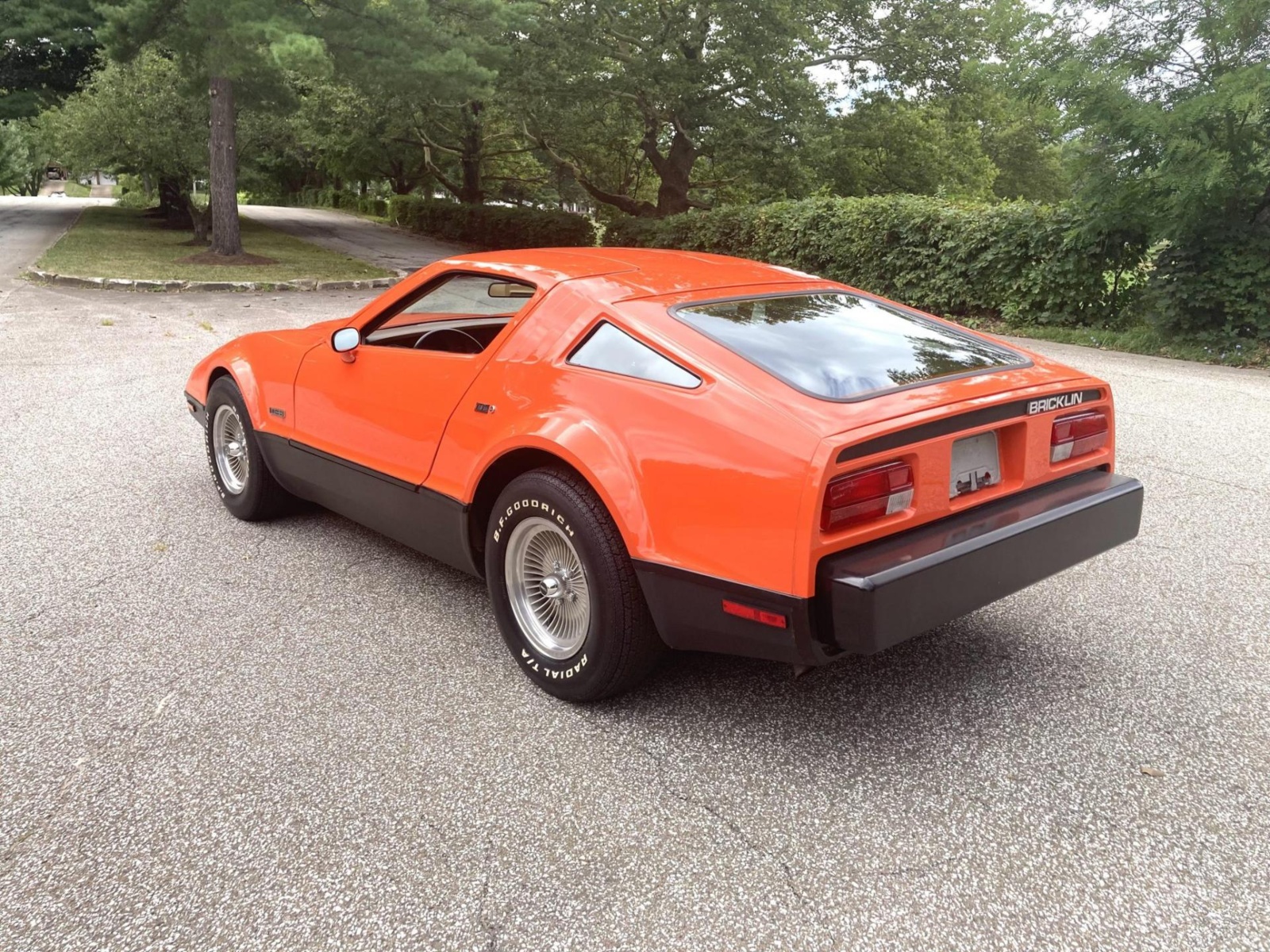zecwolpx_632cbac85a654_1974_bricklin_sv1_23bdcec6-f51b-4c21-938a-fe965bab6891-72800-scaled.jpeg