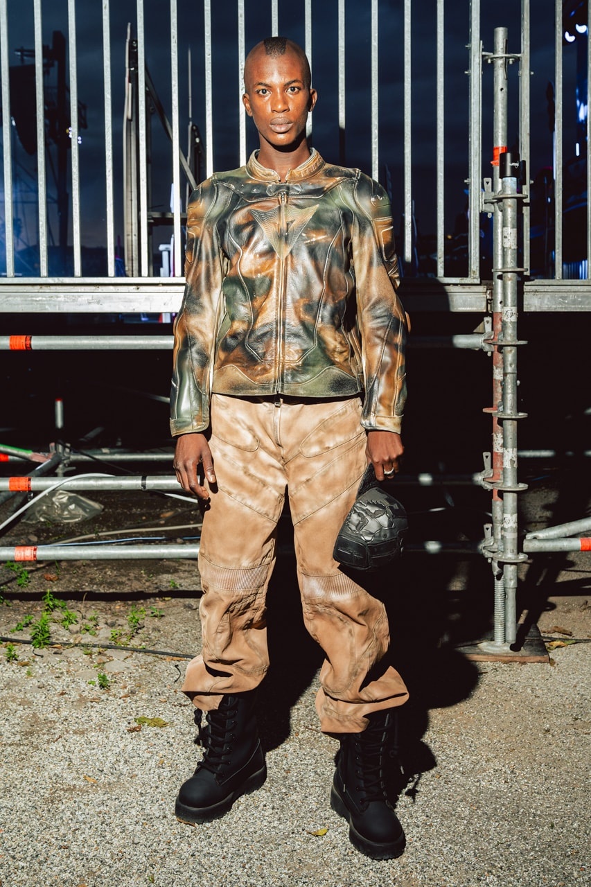 https---hypebeast.com-image-2024-06-18-PDF_HOLYMOTOR_SS25_Look-14 https---hypebeast.com-image-2024-06-18-PDF_HOLYMOTOR_SS25_Look-14