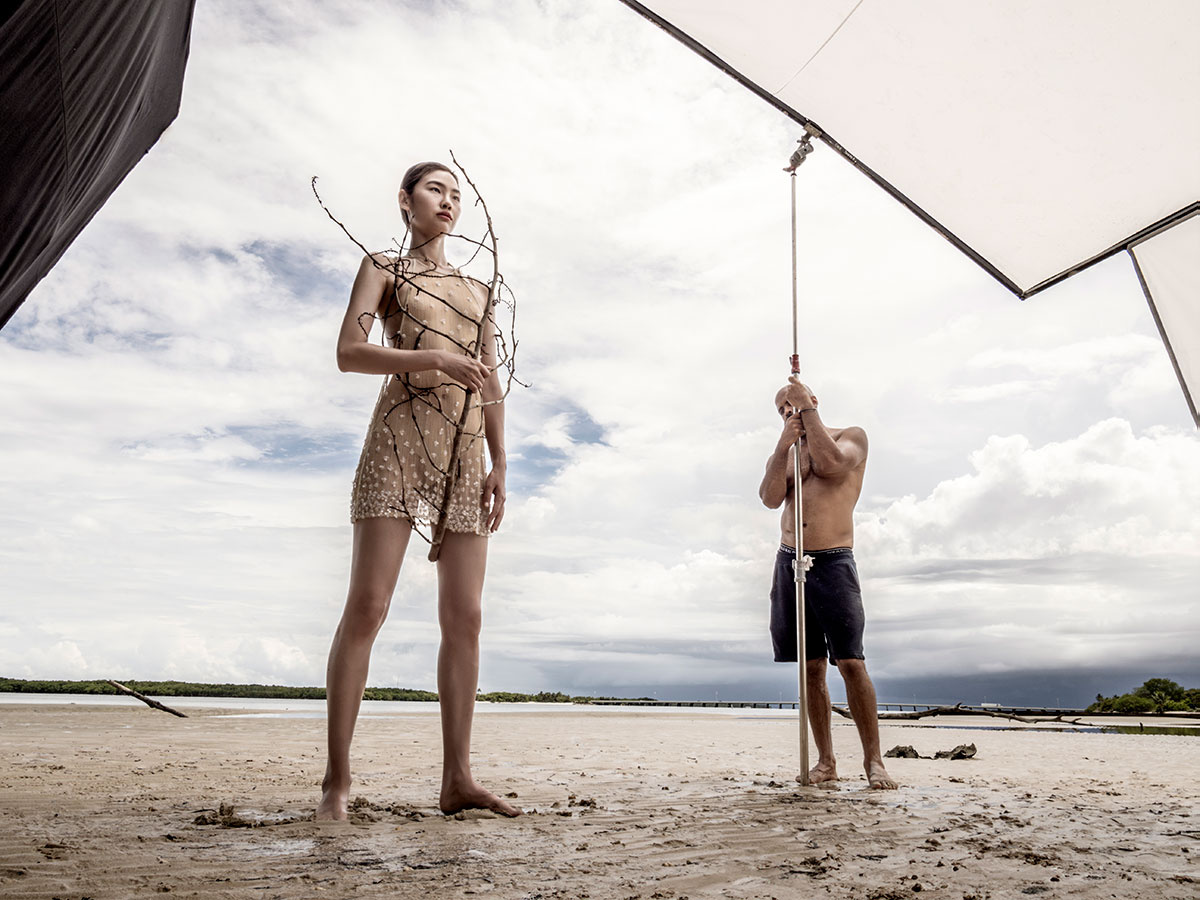 Hoyeon-Jung-02 Hoyeon-Jung-02