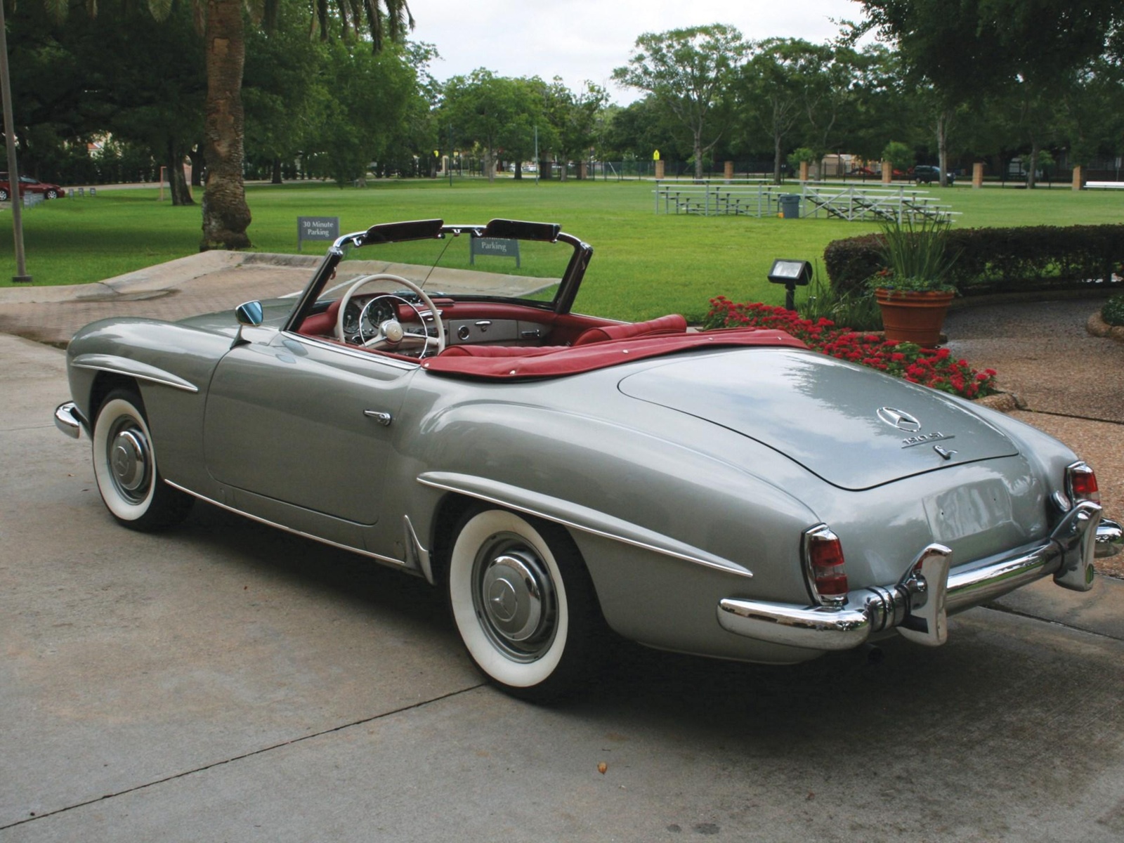 gmelfobn_5e68c3d59a201_mercedes-190sl-roadster.jpg