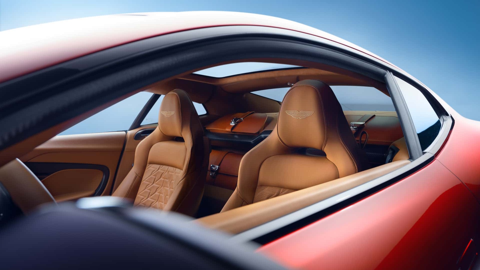 aston-martin-vanquish_21 aston-martin-vanquish_21