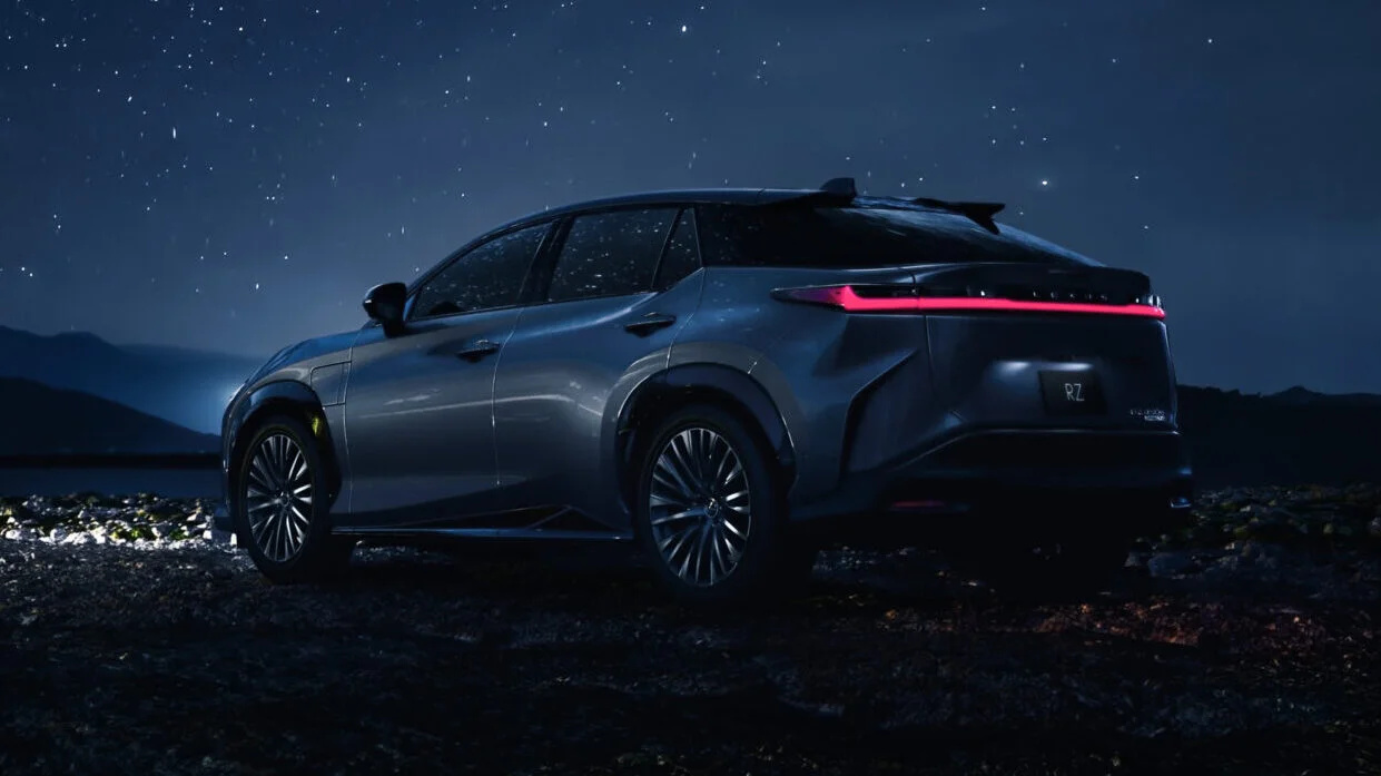 enxdials_625d86ee9bccb_lexus-rz-scaled-e1650276336215.jpg
