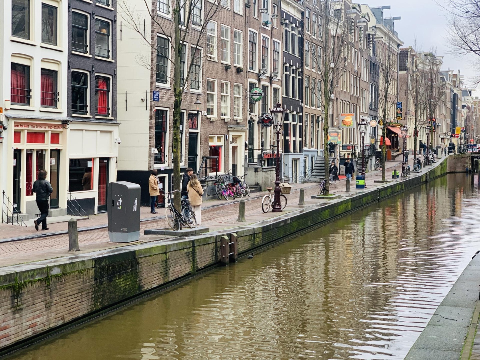 амстердам март