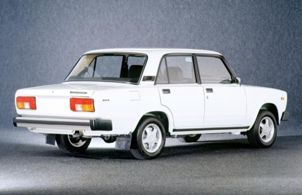 pnhbdugc_5d5d0d334edbb_lada_2105_1_2.jpg