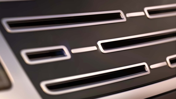 range-rover-electric-teaser-3