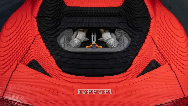 lego-florida-ferrari-296-gts-model-5