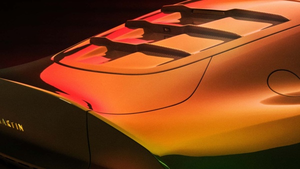 aston-martin-valour-6