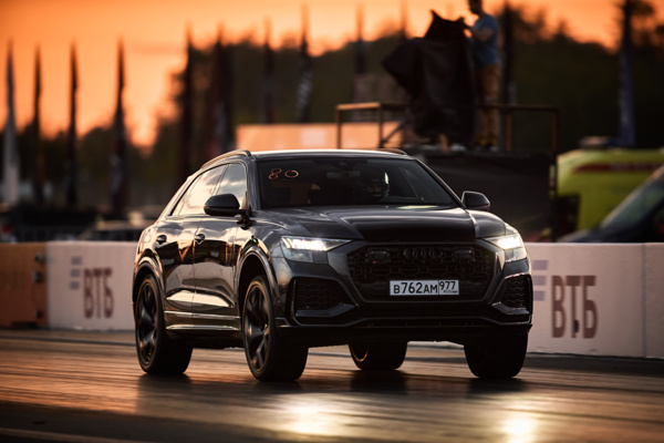 23-08-25_19-39-13_ME1_0631