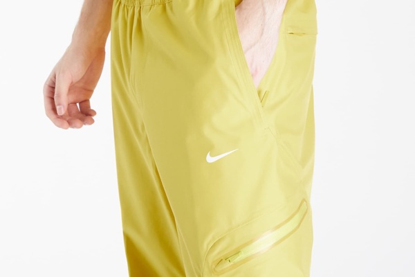 https---hypebeast.com-image-2024-03-drake-nike-nocta-lart-de-lautomobile-arthur-kar-collaboration-capsule-002