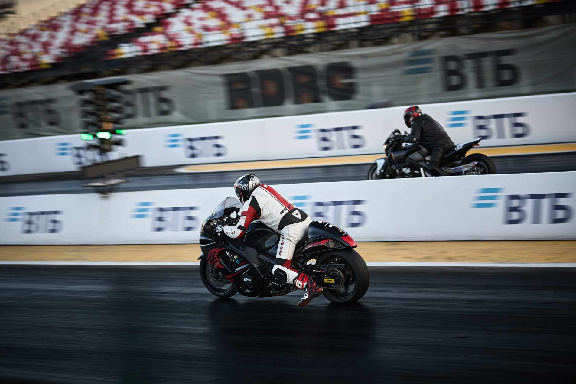 23-08-25_18-32-36_ME1_0329 23-08-25_18-32-36_ME1_0329